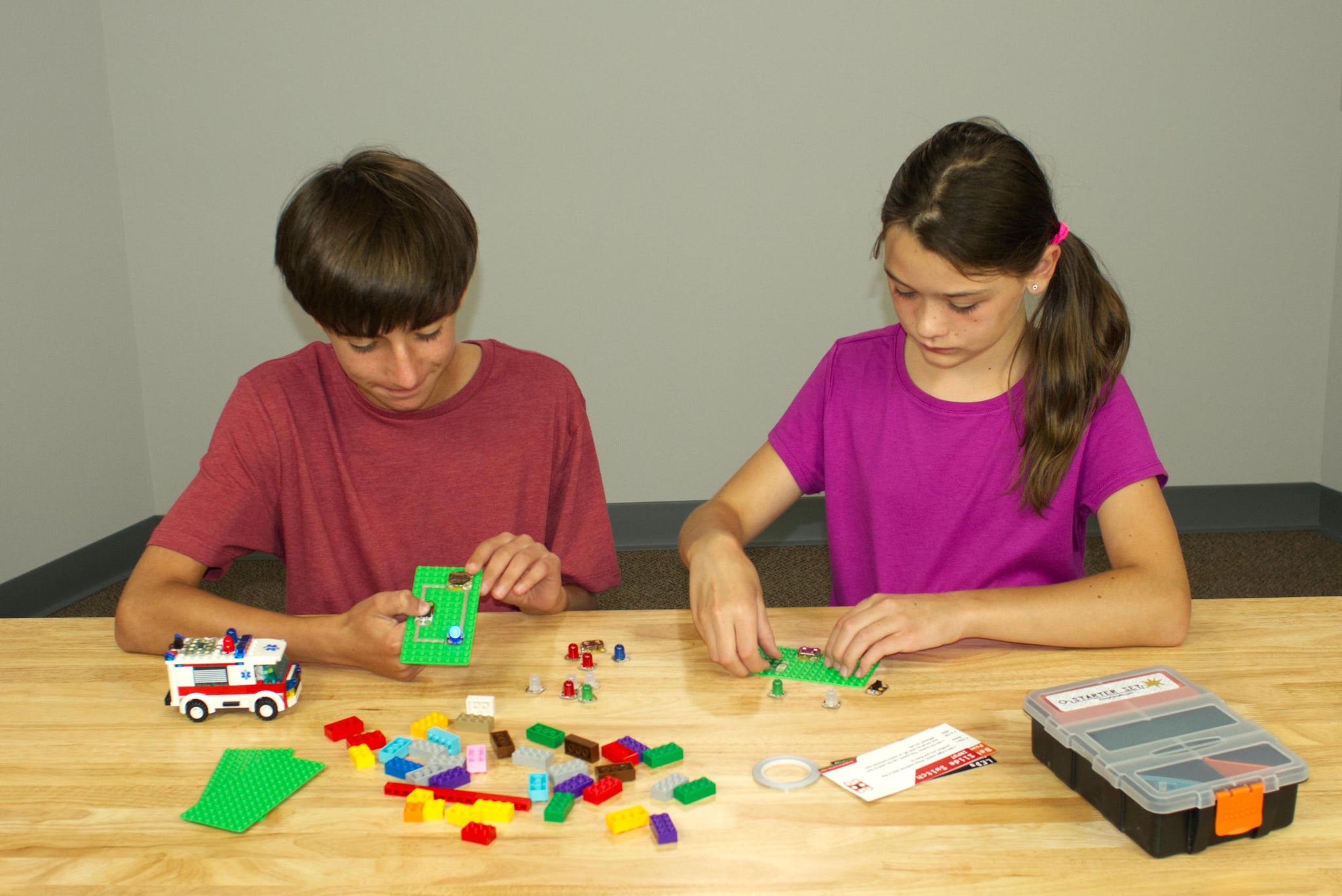 Crazy Circuits Classroom Set: Circuits 101 – Brown Dog Gadgets
